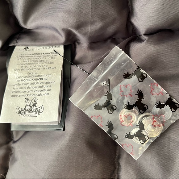 Moose Knuckles Men’s Down Parka - Picture 7 of 10